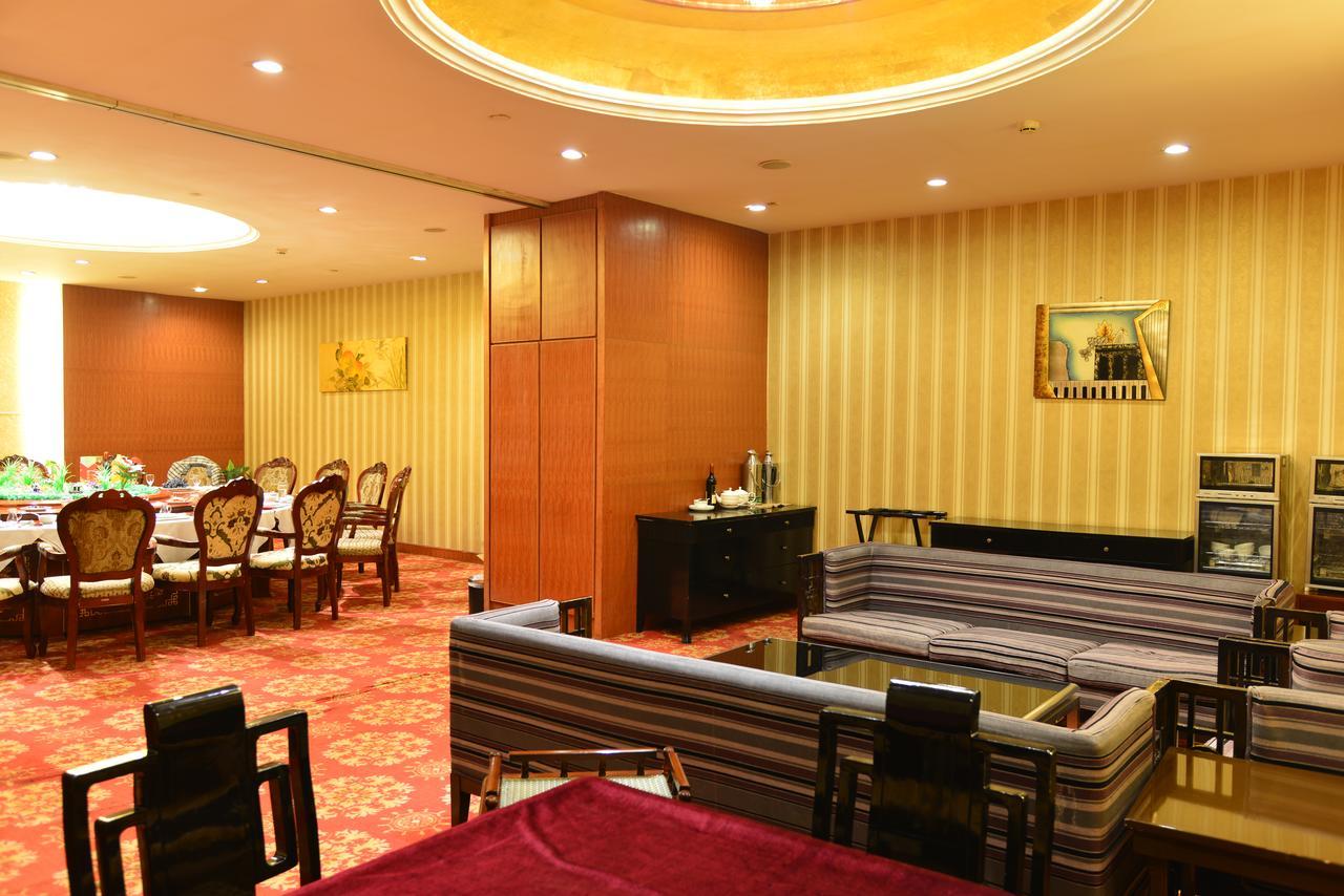 San Want Hotel Синин Экстерьер фото