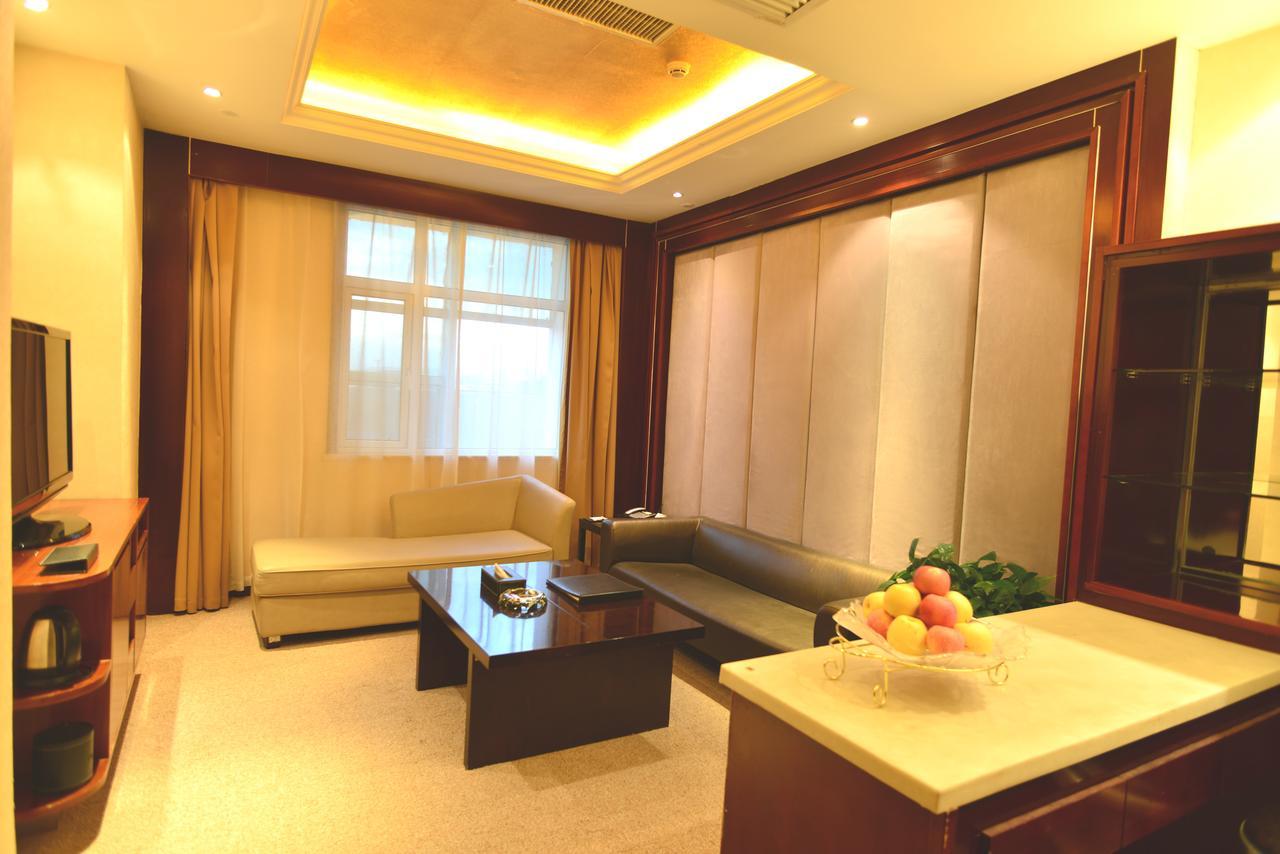 San Want Hotel Синин Экстерьер фото